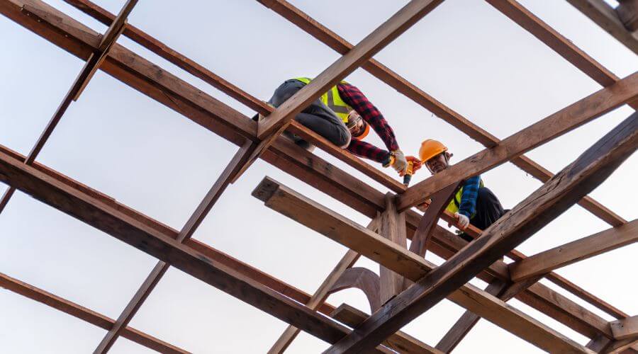 Expert Emergency Roof Repairs services in Broken Bow, OK